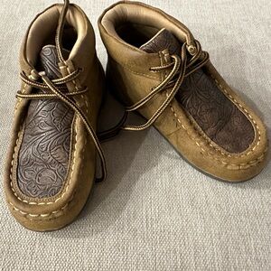 Twister Chukka Boots - Toddler Size 8